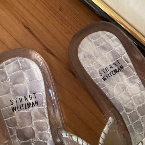 Stuart Weitzman Size 8 Clear T-Strap Silver Rhinestone Jelly Flip Flop Sandals - Picture 3 of 10